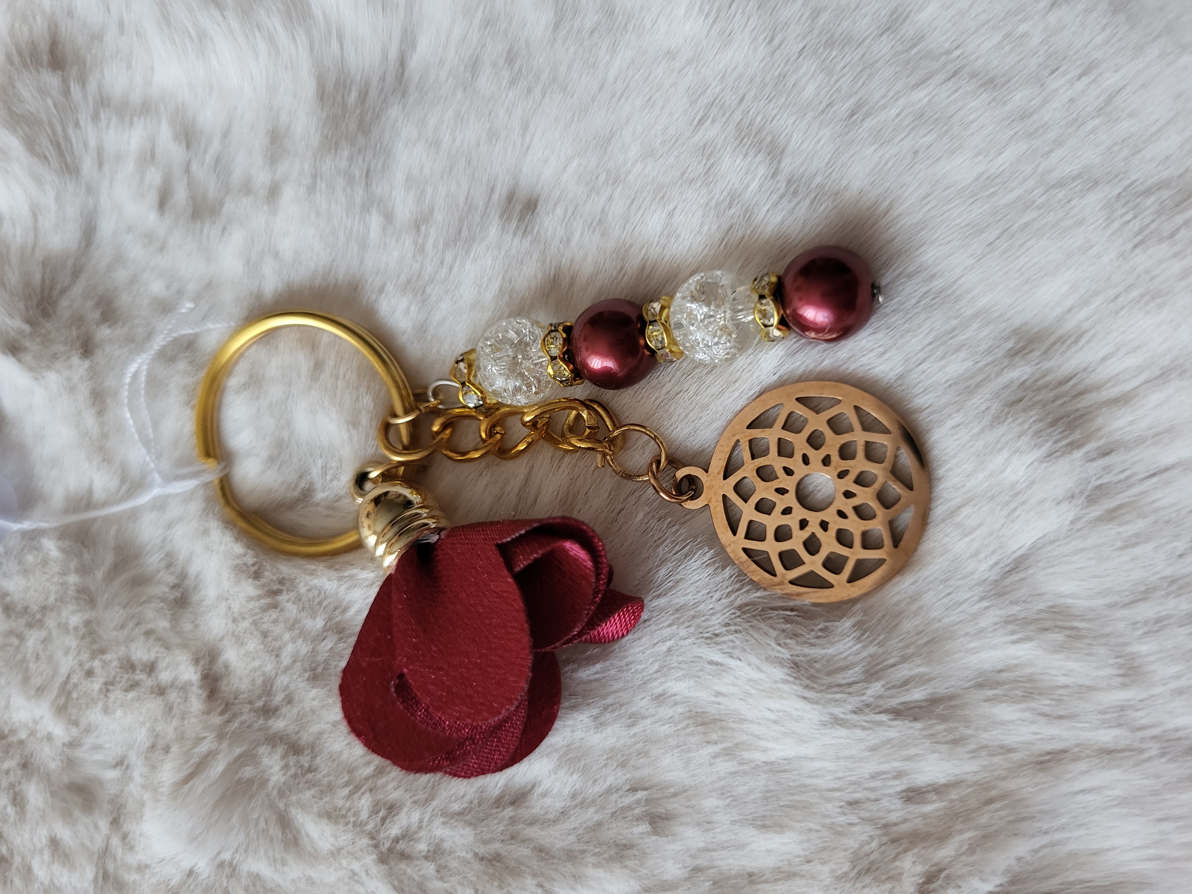 Burgundy/Arany kulcstartó